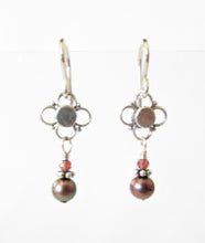 Load image into Gallery viewer, Black Moonstone & Pearl Bhumiya Raj Hero Necklace