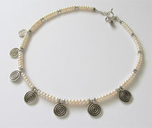 Load image into Gallery viewer, Pearl Thai Silver Spiral Necklace